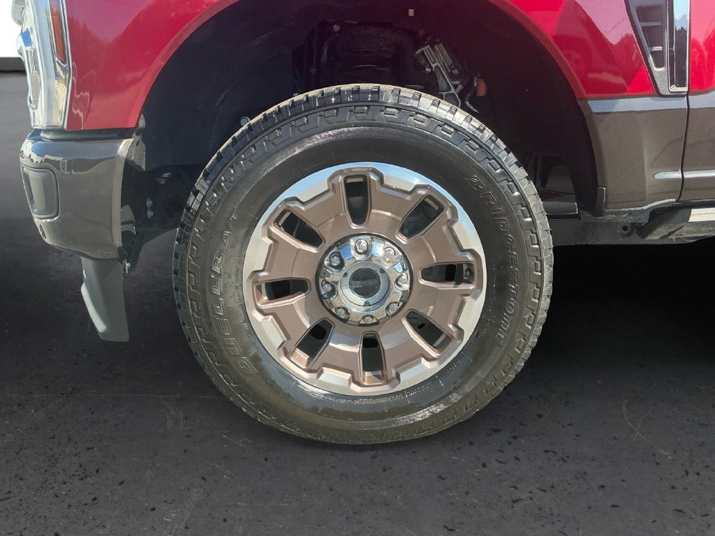 Used 2025 Ford F250 King Ranch AWD/4WD image 13