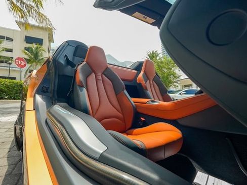 Used 2019 BMW i8 Roadster AWD/4WD image 83