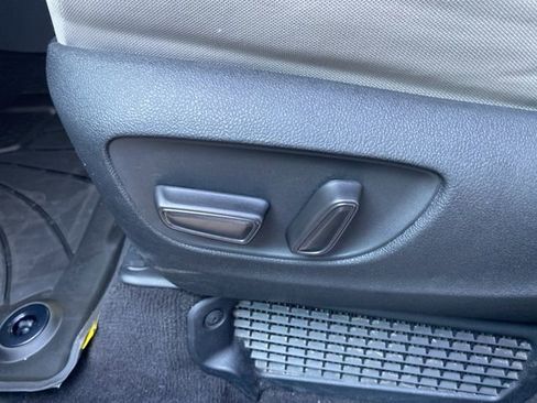 Certified 2024 Toyota Sienna LE image 14