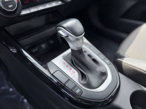 Certified 2023 Kia Forte GT-Line FWD image 22
