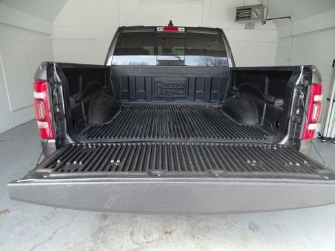 Used 2021 RAM 1500 Big Horn image 22