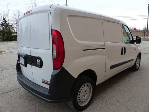 Used 2021 RAM ProMaster City Tradesman image 12