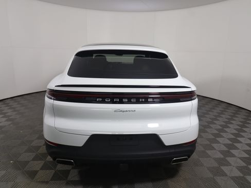 New 2026 Porsche Cayenne Coupe AWD/4WD image 6