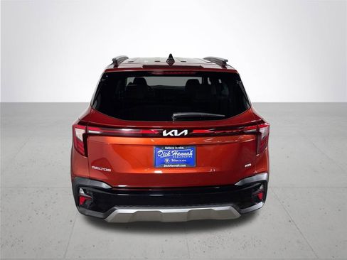 Certified 2025 Kia Seltos S AWD/4WD image 8