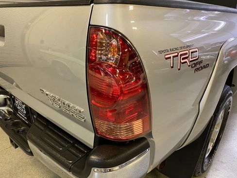 Used 2006 Toyota Tacoma PreRunner RWD image 31