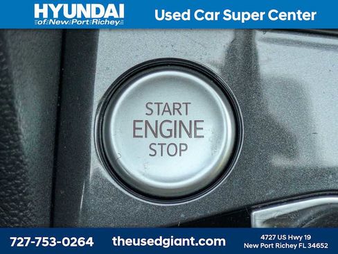 Used 2023 Volkswagen Tiguan SE R-Line image 40