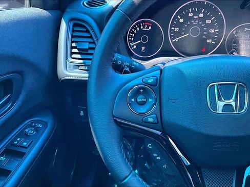 Used 2022 Honda HR-V Sport image 24