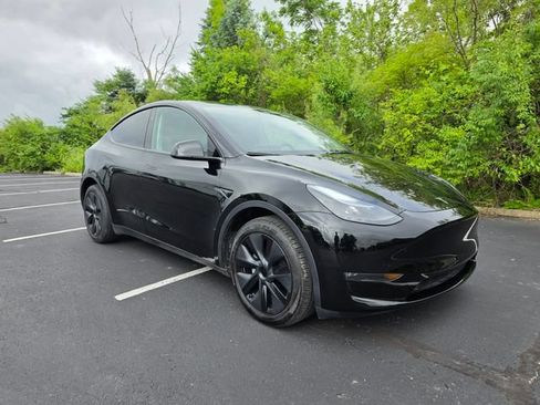 Used 2025 Tesla Model Y Long Range AWD/4WD image 71