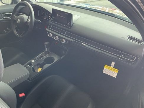 Certified 2025 Honda Civic Sport image 21