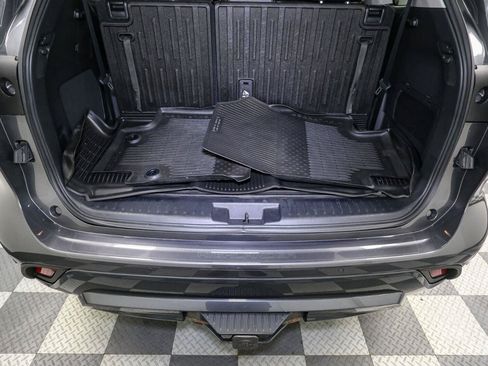 Used 2022 Toyota Highlander Limited AWD/4WD image 12