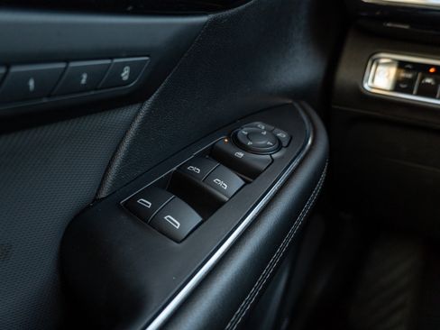 Used 2024 Buick Envision Preferred AWD/4WD image 29