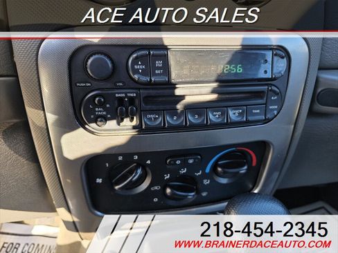 Used 2005 Jeep Liberty Renegade w/ Luxury Group image 13