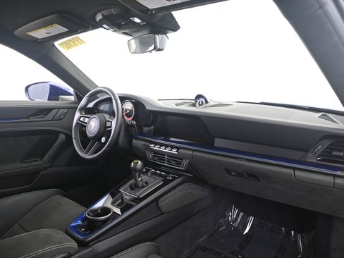 Certified 2024 Porsche 911 GT3 RWD image 18