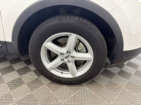 Used 2018 Ford Explorer XLT FWD image 13