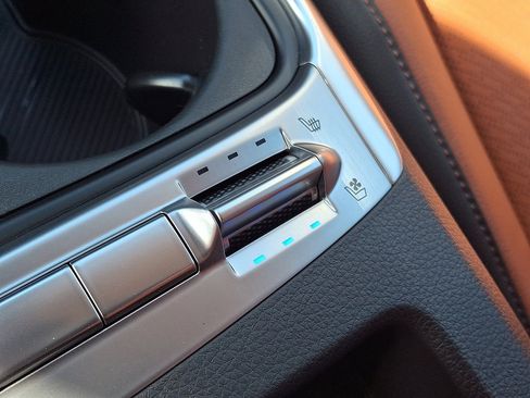 New 2026 Kia Carnival SX image 18