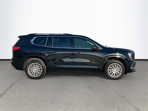 New 2026 GMC Acadia Denali w/ Super Cruise Package image 3