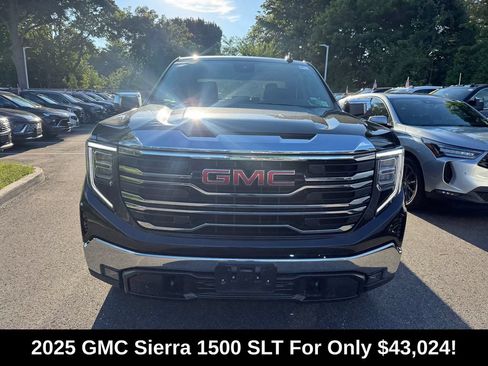 Used 2025 GMC Sierra 1500 SLT AWD/4WD image 2