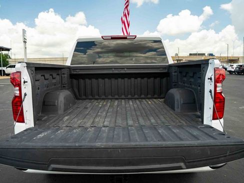 Used 2021 GMC Sierra 1500 AT4 w/ AT4 Value Package AWD/4WD image 31