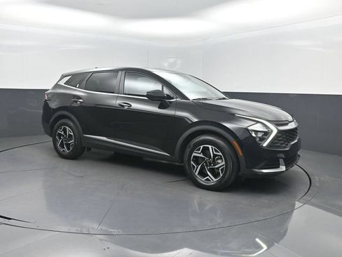 Used 2023 Kia Sportage LX FWD image 32