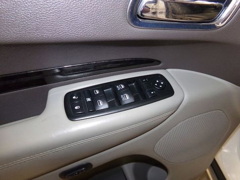 Used 2011 Dodge Durango Crew w/ Entry Nav/Commuter Group image 22