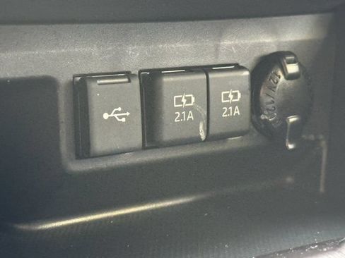 Used 2020 Toyota Highlander Platinum AWD/4WD image 14