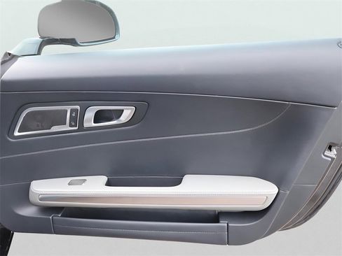 Used 2016 Mercedes-Benz AMG GT S w/ Lane Tracking Package image 13