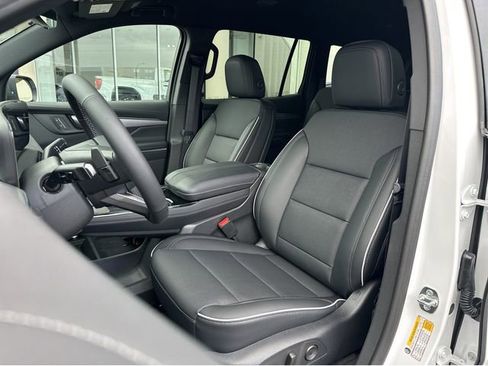 New 2026 Buick Enclave Preferred w/ Power Package FWD image 24
