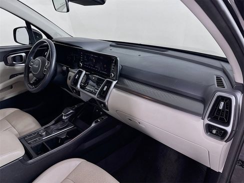 Used 2022 Kia Sorento S image 30