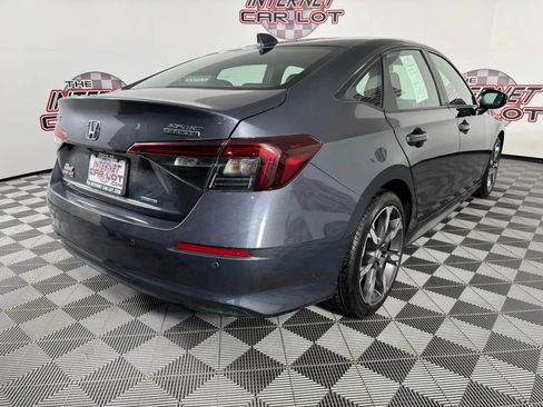 Used 2025 Honda Civic Sport Touring image 31