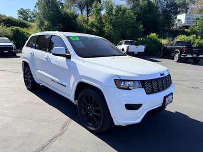 Used 2018 Jeep Grand Cherokee Altitude