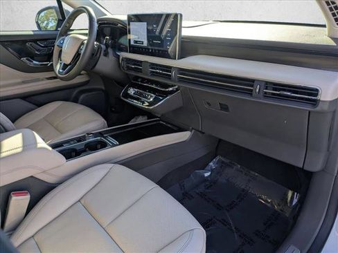 Used 2024 Lincoln Corsair Reserve w/ Equipment Group 201A image 20