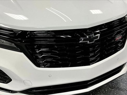 Used 2024 Chevrolet Equinox RS image 30