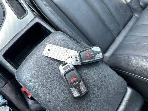Used 2017 Audi A4 2.0T Premium FWD image 27