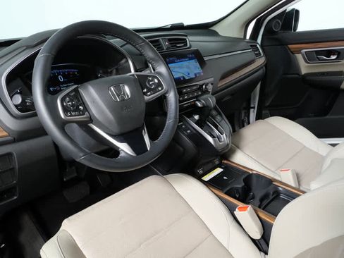 Used 2020 Honda CR-V Touring image 4