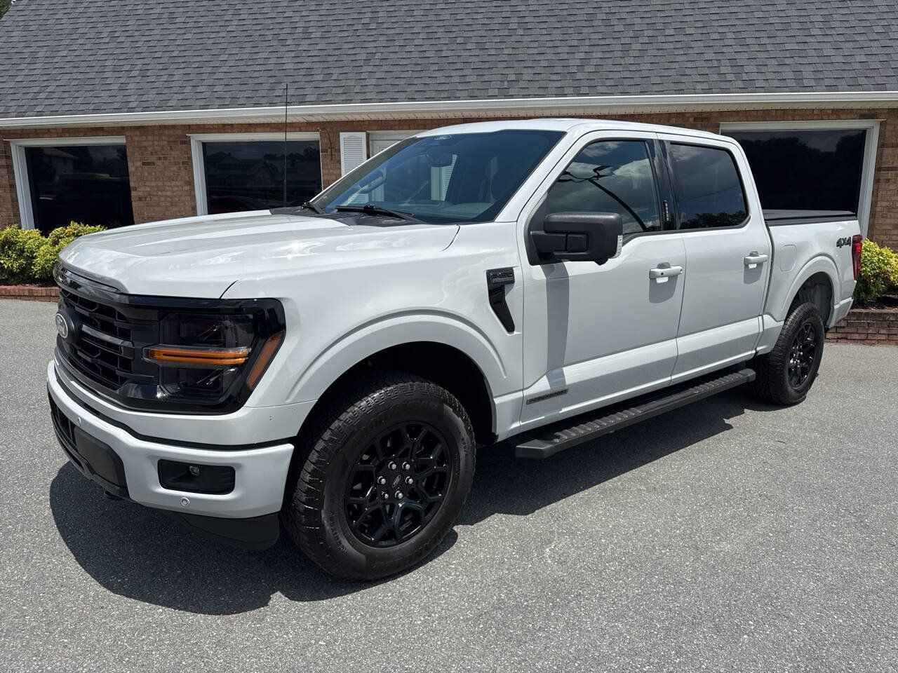 Used 2024 Ford F150 XLT w/ Equipment Group 302A MID AWD/4WD image 4