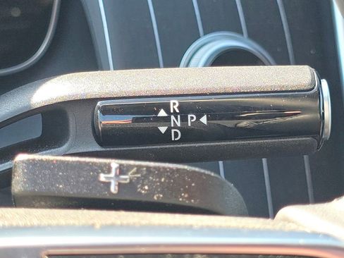 Used 2026 Mercedes-Benz GLC 300 4MATIC image 36