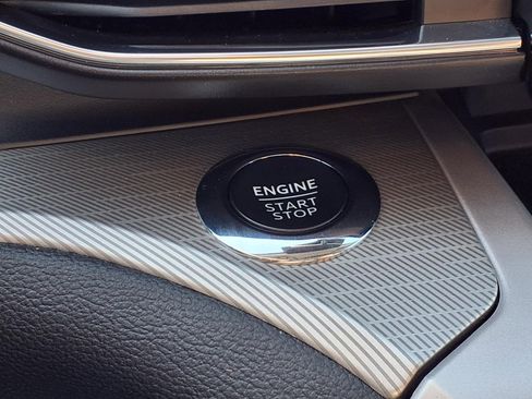 Certified 2024 Ford Explorer XLT w/ Equipment Group 202A image 24