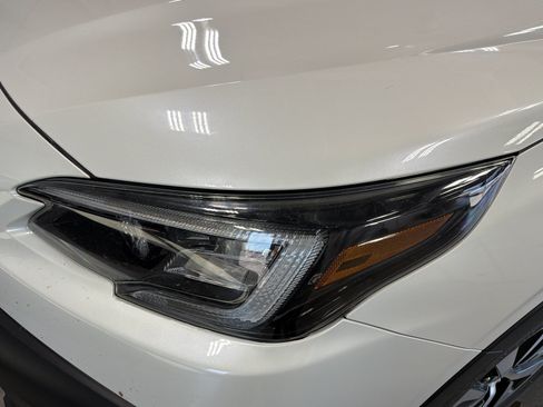 Used 2021 Subaru Outback Premium AWD/4WD image 6