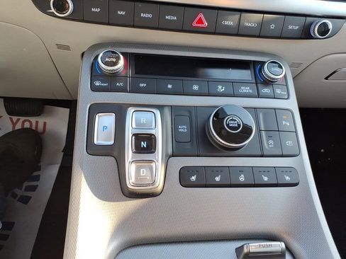 Used 2024 Hyundai Palisade Limited image 18