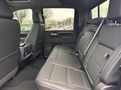 New 2026 GMC Sierra 2500 Denali w/ Denali Reserve Package image 19