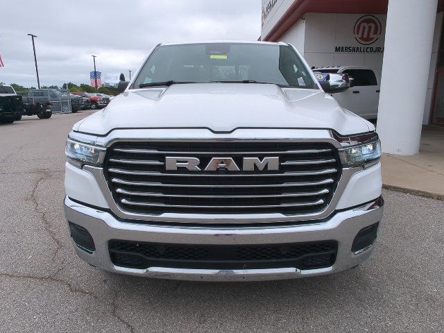 Used 2026 RAM 1500 Laramie AWD/4WD image 4