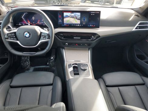 Used 2025 BMW 330i Sedan image 15
