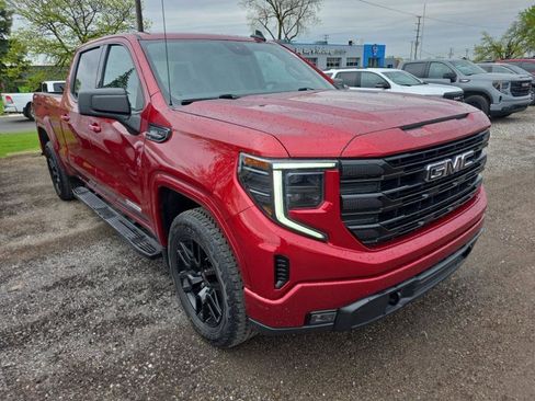 Used 2023 GMC Sierra 1500 Elevation AWD/4WD image 2
