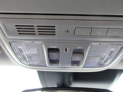 Used 2021 Honda CR-V EX-L image 31