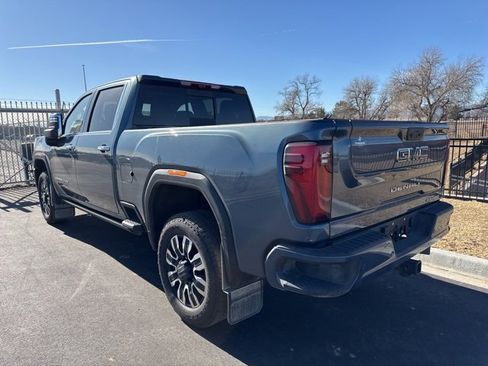 Used 2025 GMC Sierra 3500 Denali Ultimate image 3