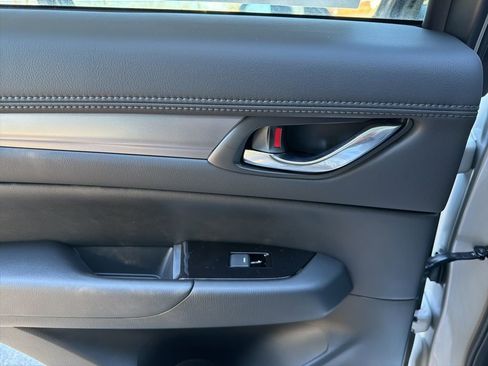 New 2025 MAZDA CX-5 AWD 2.5 S w/ Preferred Package image 23