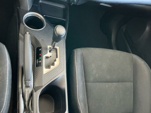 Used 2013 Toyota RAV4 XLE AWD/4WD image 18