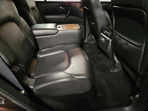 Used 2022 Nissan Armada SL w/ Captain's Chairs Package RWD image 20