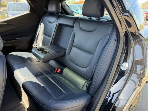 Used 2022 Chevrolet Bolt EUV Premier w/ Launch Edition FWD image 35
