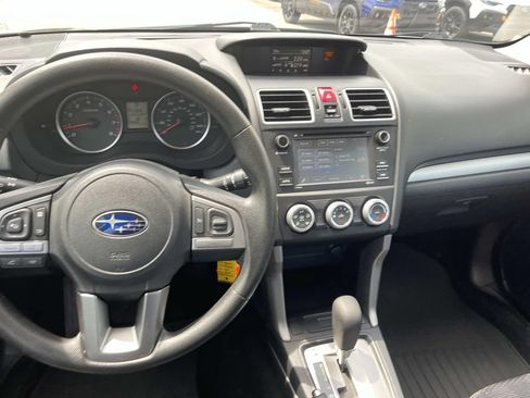 Used 2018 Subaru Forester 2.5i w/ Alloy Wheel Package AWD/4WD image 12